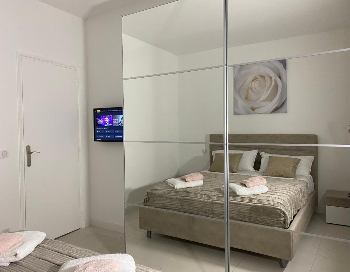 Apartamento Hello 2 Pieces “Renove Et Climatise “ Vieil Antibes Exterior foto